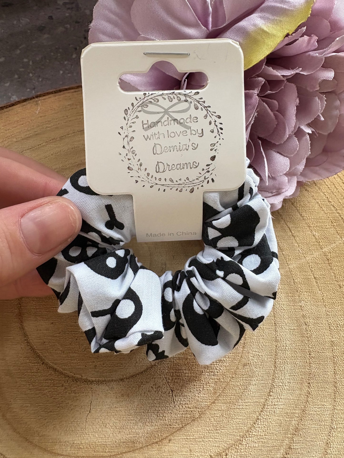 Black skull mini