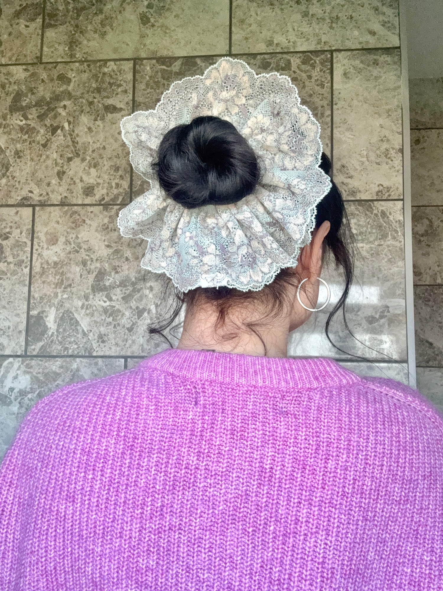 New Ruffle / lace hair scrunchie.