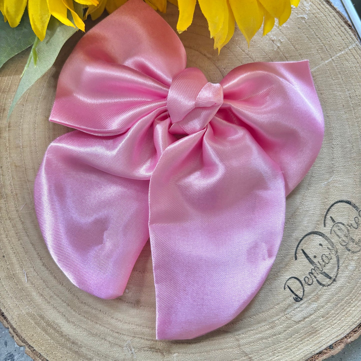 Light pink handmade hair bows