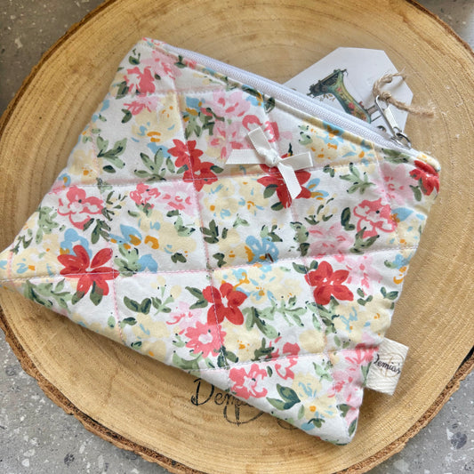 Meadow (slightly larger purse )