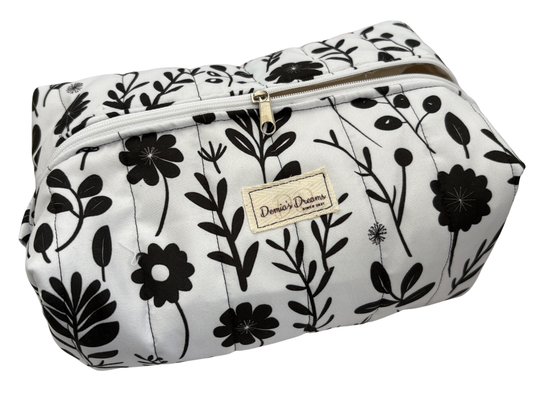 Petunia large boxy make up bag