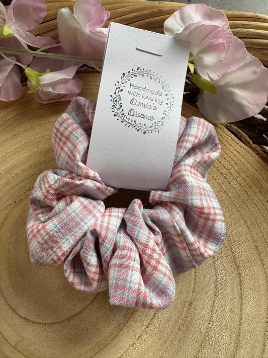 Pink checkered