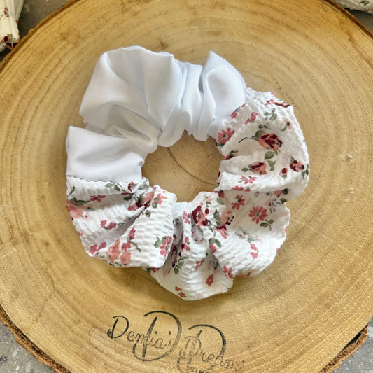 Ditsy regular hair scrunchie
